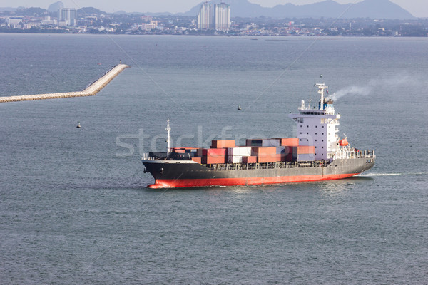 Vrachtschip zeilen zee boot handel scheepvaart Stockfoto © tungphoto