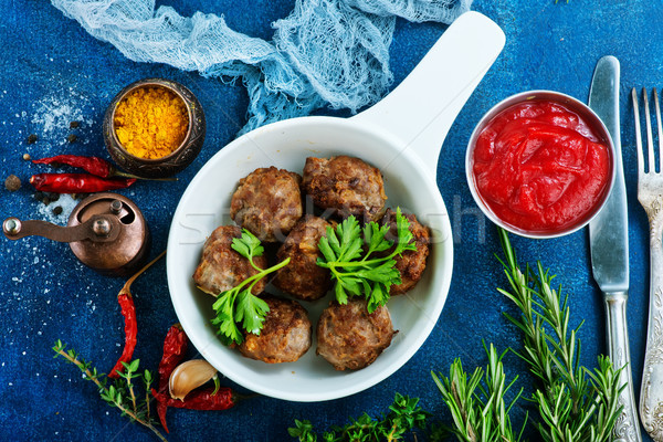 Frit boulettes de viande bol épices sauce bois Photo stock © tycoon
