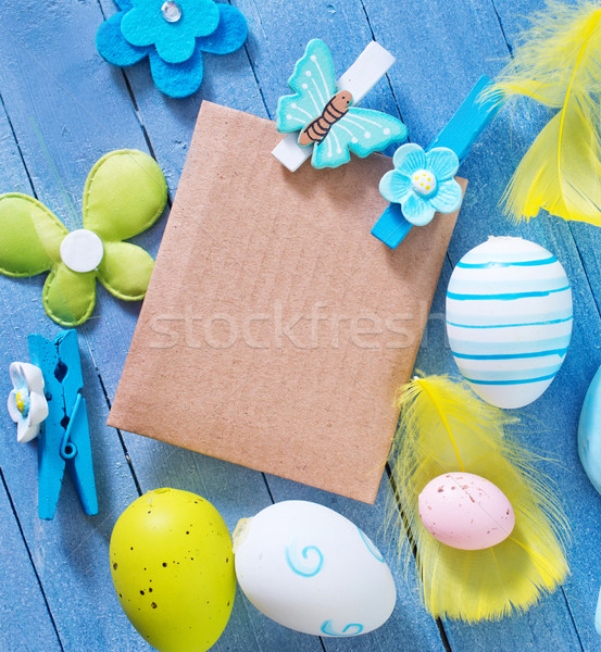 Foto stock: Pascua · huevos · de · Pascua · azul · mesa · flor · papel