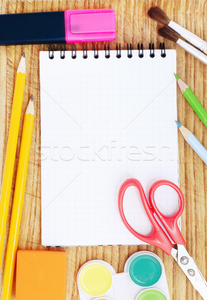 Fournitures scolaires bureau texture bois école stylo [[stock_photo]] © tycoon