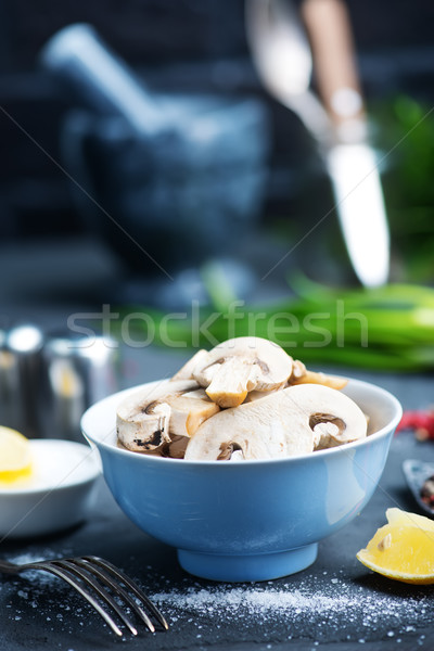 raw mushroom Stock photo © tycoon