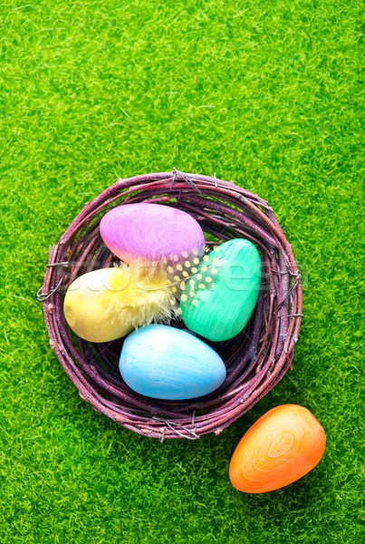 Dekoracyjny malowany Easter Eggs tabeli Wielkanoc niebo Zdjęcia stock © tycoon