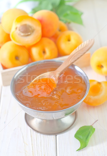 apricots Stock photo © tycoon