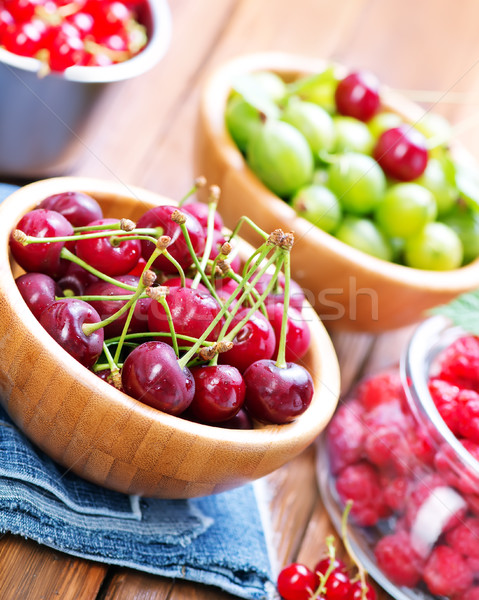 berries Stock photo © tycoon