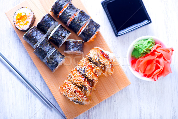 Frescos sushi bandeja mesa alimentos japonés Foto stock © tycoon