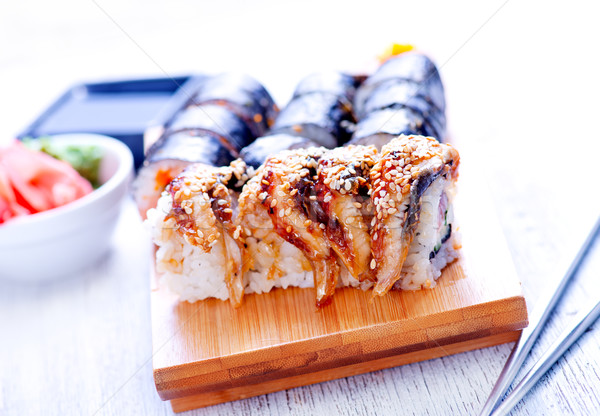 Frescos sushi bandeja mesa alimentos japonés Foto stock © tycoon