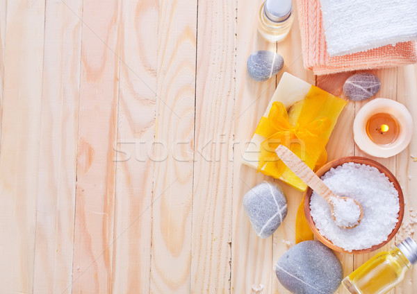 Tengeri só szappan törölközők tavasz rózsa fürdő Stock fotó © tycoon
