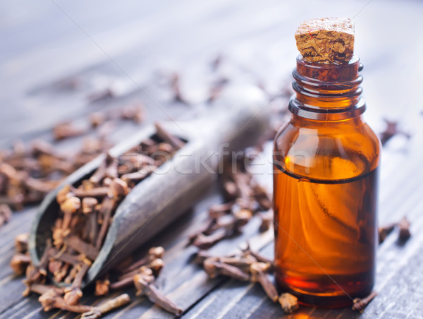 cloves and oil Stock photo © tycoon