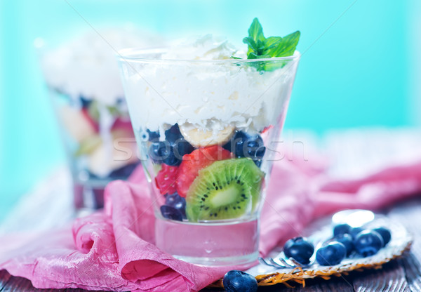 Salade de fruits mélange de fruits crème fouettée verre nature groupe [[stock_photo]] © tycoon