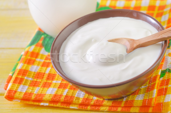 [[stock_photo]]: Crème · lait · alimentaire · lumière · verre · plaque