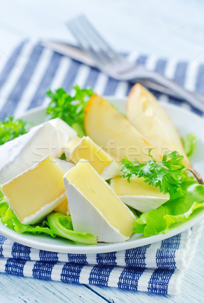 Camembert verde queso blanco bordo almuerzo Foto stock © tycoon