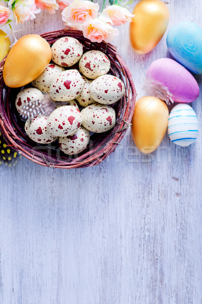 Dekoracyjny malowany Easter Eggs tabeli Wielkanoc niebo Zdjęcia stock © tycoon
