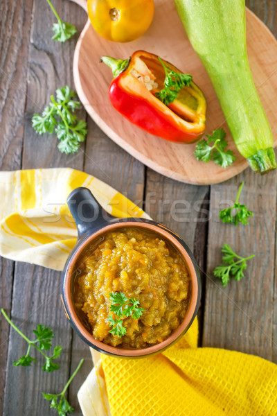 Gemüse Kaviar Schüssel Tabelle Essen Hintergrund Stock foto © tycoon