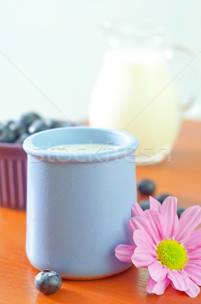 Myrtille yogourt alimentaire nature verre lait Photo stock © tycoon