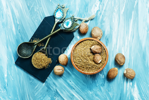 Nucsoara praf castron tabel natură lingură Imagine de stoc © tycoon