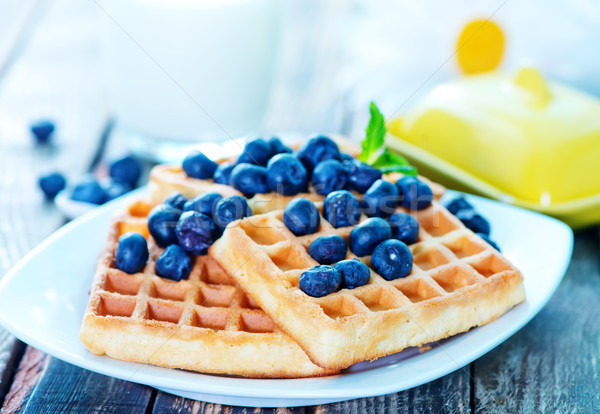 Foto stock: Waffle · prato · tabela · fruto · leite