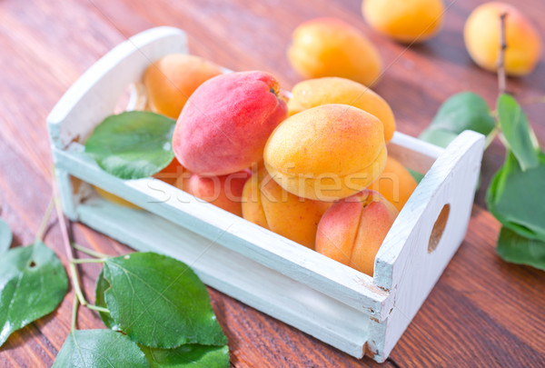 apricots Stock photo © tycoon