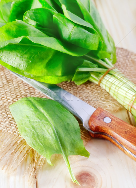 Spinat Holz Gesundheit grünen Messer Bord Stock foto © tycoon
