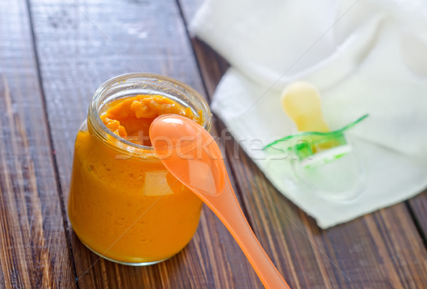 Alimento para bebé vidrio jugo zanahoria almuerzo cuchara Foto stock © tycoon
