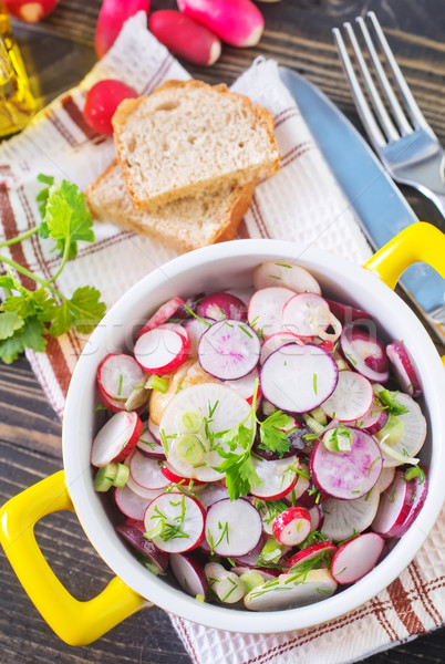 [[stock_photo]]: Fraîches · salade · printemps · feuille · jardin · table