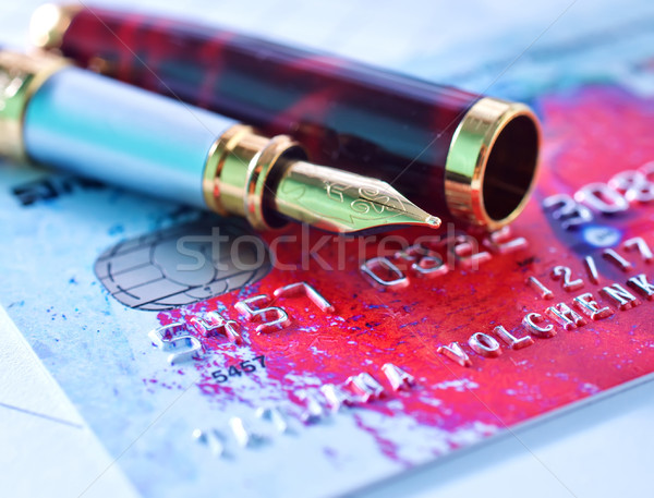 信用卡 錢 藍色 關鍵 紅色 金融 商業照片 © tycoon