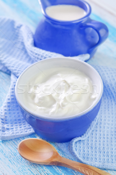 [[stock_photo]]: Chalet · lait · crème · alimentaire · santé · bleu