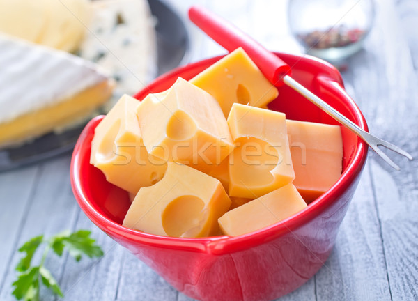 Foto stock: Queso · madera · mesa · rojo · grasa · blanco