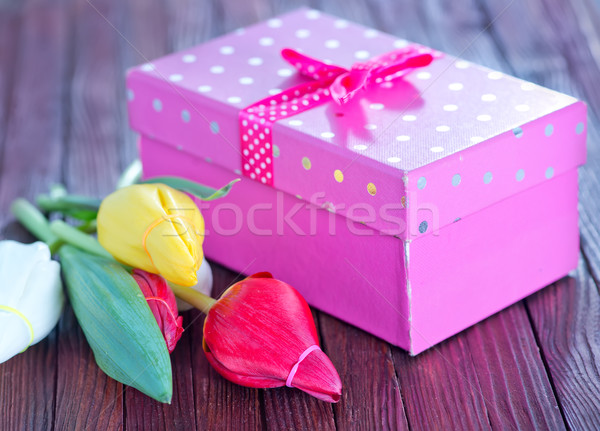 Stock photo: flowers and present