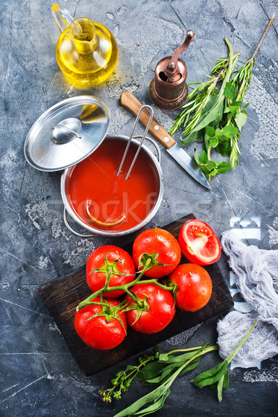 Zupa pomidorowa świeże pomidorów stół kuchenny żywności kuchnia Zdjęcia stock © tycoon
