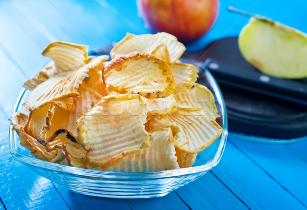 Manzana chips tazón mesa alimentos madera Foto stock © tycoon