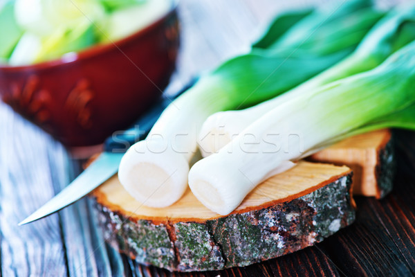 Frischen Lauch Messer Holztisch Textur Essen Stock foto © tycoon