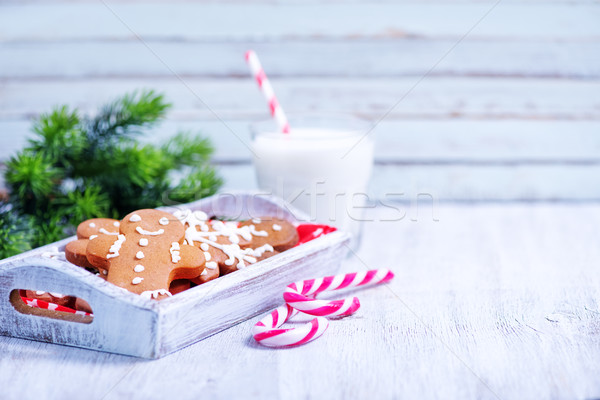 Cookies leche mesa vidrio pan Navidad Foto stock © tycoon