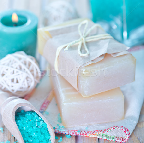 Deniz tuzu sabun ahşap masa bahar vücut güzellik Stok fotoğraf © tycoon