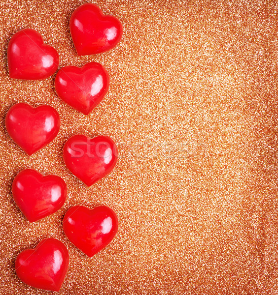 Serca czerwony tabeli złoty miłości szczęśliwy Zdjęcia stock © tycoon