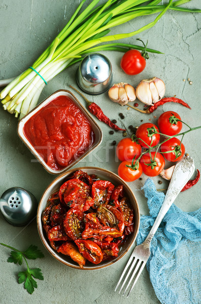 Stock foto: Tomaten · Tomatensauce · trocken · Tabelle · Essen · Blatt