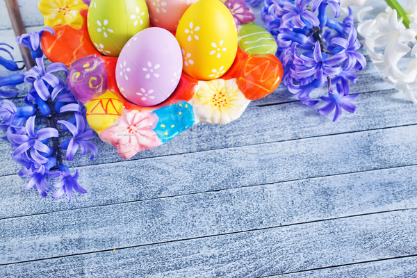 Pascua huevos de Pascua mesa de madera color huevos primavera Foto stock © tycoon