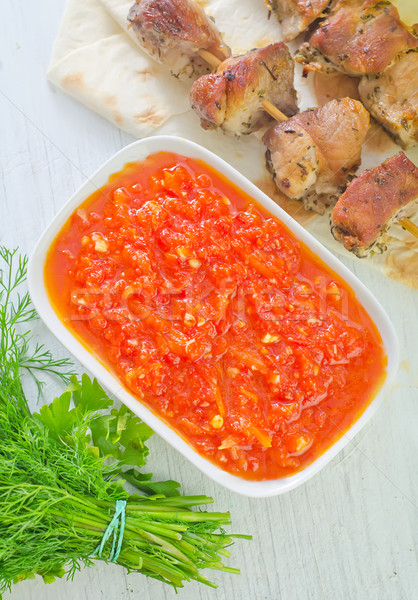 Sauce kebab Hintergrund Platte Fleisch Salat Stock foto © tycoon