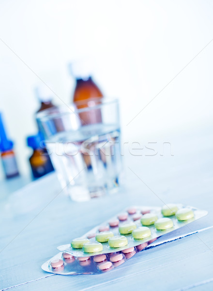 pills and water Stock photo © tycoon