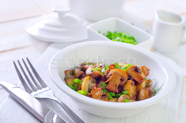 fried mushrooms Stock photo © tycoon