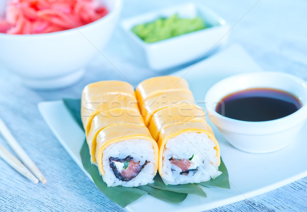 Frescos sushi salsa de soja mesa alimentos peces Foto stock © tycoon
