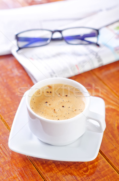 Café periódico noticias gafas beber estudio Foto stock © tycoon