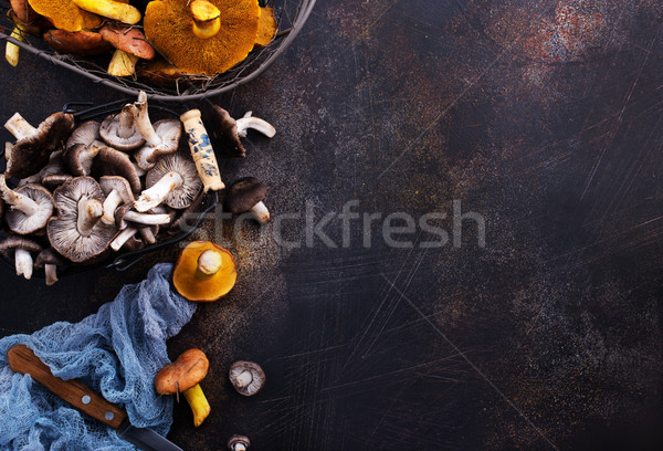 raw mushrooms Stock photo © tycoon