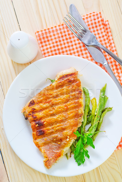 fried fish with green beans Stock photo © tycoon