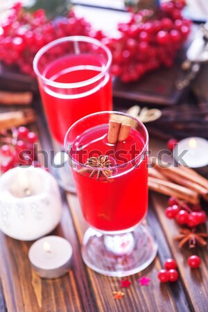 Crăciun bea sticlă tabel vin sticlă Imagine de stoc © tycoon