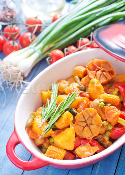 baked meat with vegetables Stock photo © tycoon