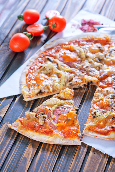 fresh pizza Stock photo © tycoon