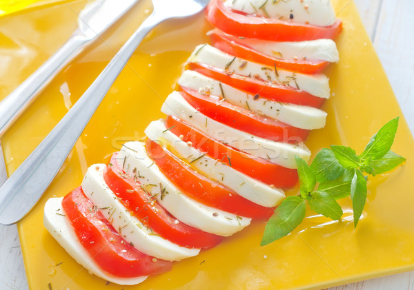 卡普雷塞 新鮮 沙拉 西紅柿 無鹽乾酪 葉 商業照片 © tycoon