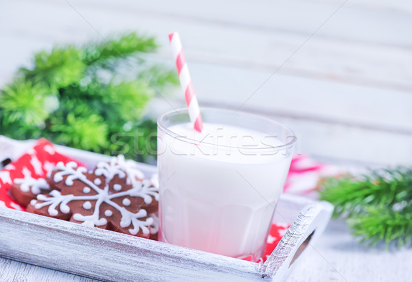 Cookies leche mesa vidrio pan Navidad Foto stock © tycoon