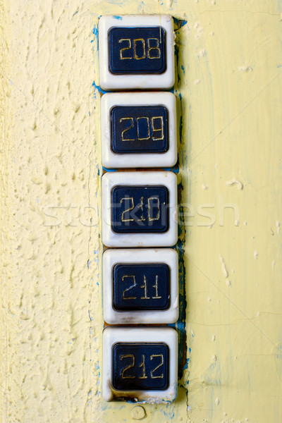 Cuadrados antiguos timbre de la puerta botón edad pintado Foto stock © ultrapro