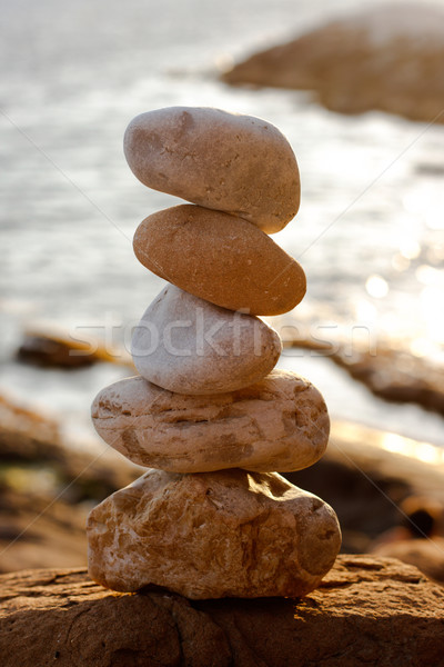 [[stock_photo]]: équilibrage · plage · pierres · mer · construction · nature